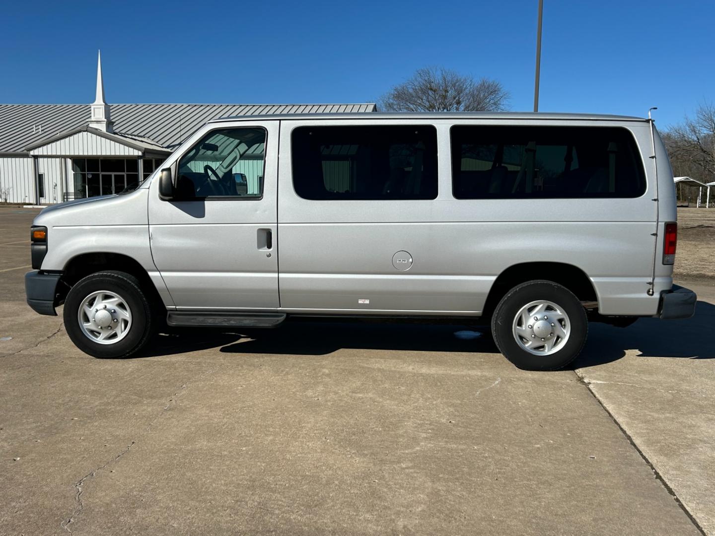 2012 Silver /Gray Ford E-Series Wagon (1FBNE3BL9CD) with an 5.4L V8 SOHC 16V engine, located at 17760 Hwy 62, Morris, OK, 74445, (918) 733-4887, 35.609104, -95.877060 - Photo#7